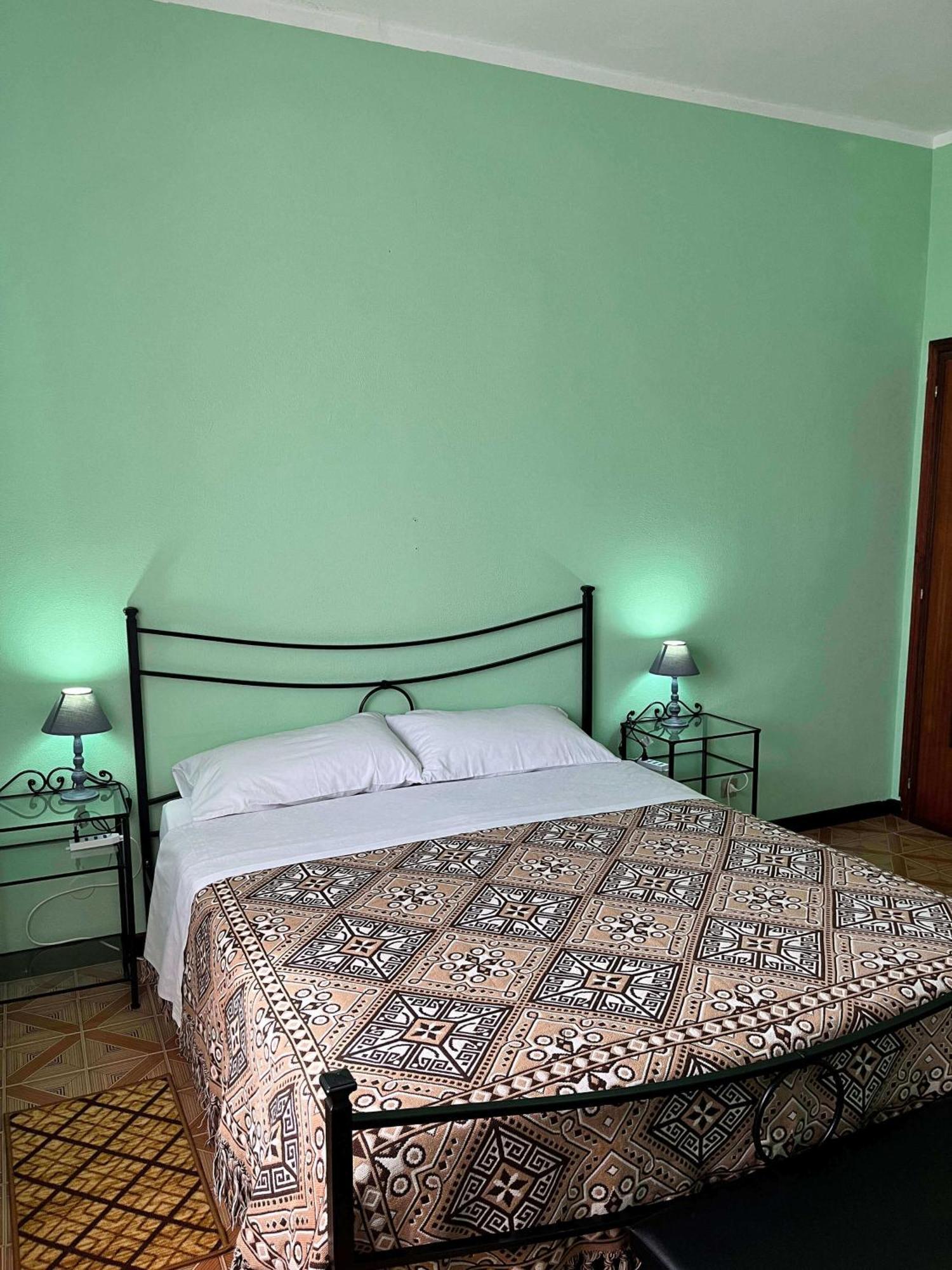 Room In Bb - Casa T Home Bed And Breakfast Tagliolo Monferrato Exterior photo